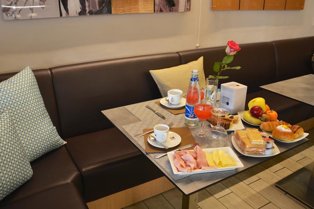 Bed and Breakfast Matteotti25 Turyn Zewnętrze zdjęcie